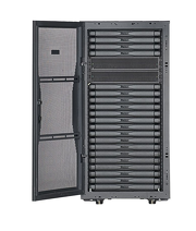 Wstępnie skonfigurowane Micro Data Center; 24U; obejmuje dwa panele boczne, okablowanie sieciowe, panele krosowe, panel do zarządzania kablami, uziemienie, kółka, na palecie